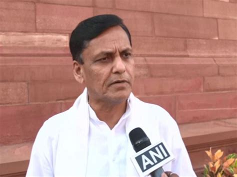 "Bihar government is incompetent and ruthless, should resign ...