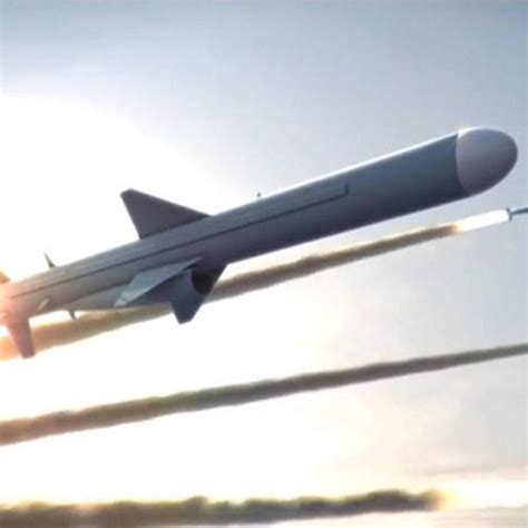变本加厉！美国推动售台典型进攻性导弹 将首次赋予台军战机防区外打击能力_腾讯新闻