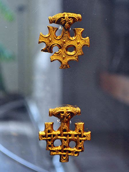 The Hiddensee treasure: The largest discovery of Viking jewellery in ...