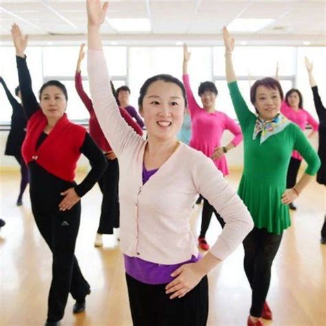 #扬州舞蹈 #成人零基础舞蹈培训 古典舞课堂，没有基本功也可以学好舞蹈，每个人都有在不断进步_哔哩哔哩_bilibili