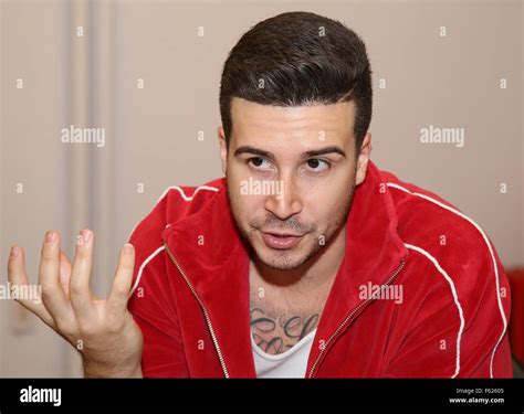 'That Bachelorette Show' photocall at Ripley-Grier Studios Featuring ...