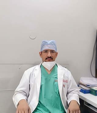 Robotic Knee Replacement in Delhi, ACL Surgeon India