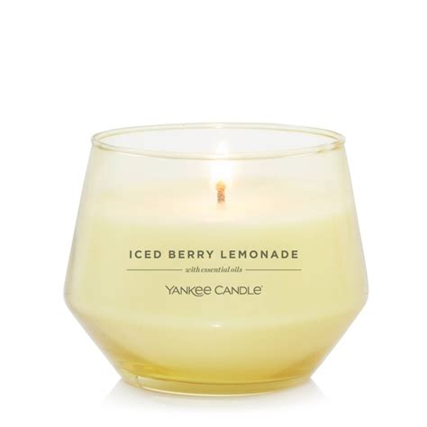 The Yankee Candle Company 1-Wick Iced Berry Lemonade Yellow Jar Candle ...