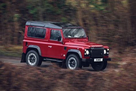 2018 Land Rover Defender Works V8 special edition announced ...