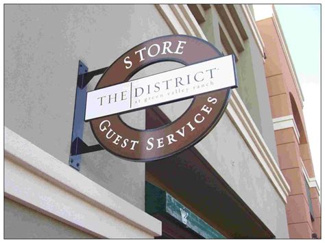 Commercial Outdoor Signage 的图像结果