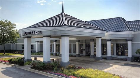 DOUBLETREE BY HILTON DETROIT NOVI - Hotel Reviews, Photos, Rate ...