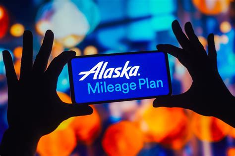 Alaska Airlines announces new elite status match challenge for ...