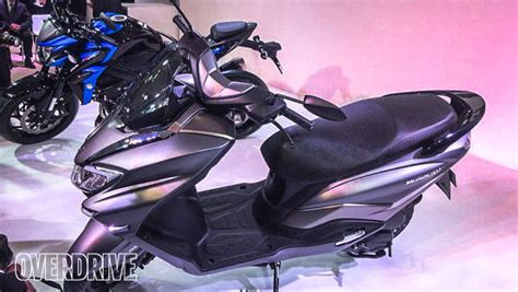 Auto Expo 2018: Suzuki Burgman Street 125cc maxi scooter image gallery ...