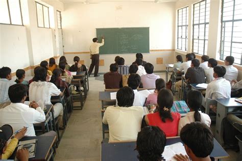 KIIT College of Engineering Gurgaon Campus: Photos, Virtual Tour