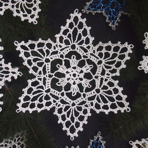 Crochet Thread Snowflake Pattern 的图像结果