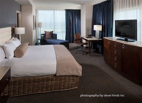 book room at winstar casino