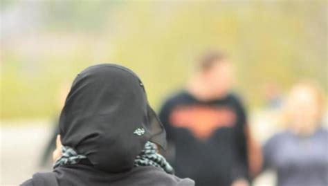 Hate crime: Man tries to rip off Muslim woman’s hijab at eatery in ...