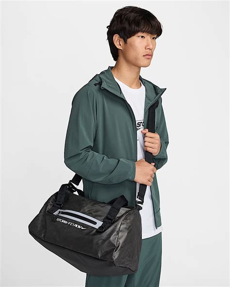 Nike Pro Storm-FIT ADV Duffle Bag (38L). Nike IN