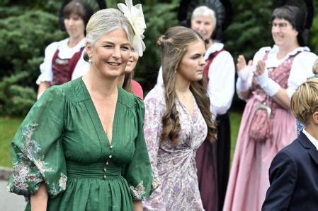 La princesa María Carolina de Liechtenstein se casa con el venezolano ...