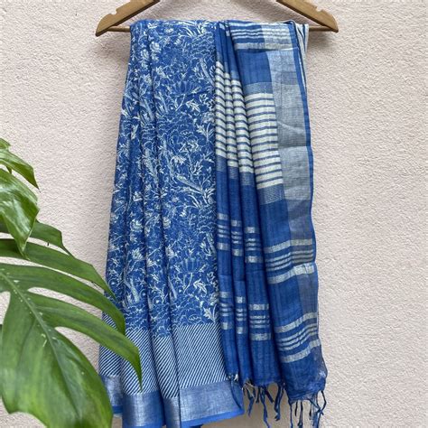 Azure Blue Organic Linen Saree – The Thread Weavers