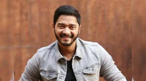 Bollywood News: एक्टर श्रेयस तलपड़े समेत 13 पर FIR दर्ज, जानें पूरा ...