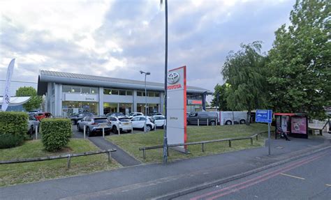 Toyota and Lexus dealer Jemca stems losses but still in the red for ...