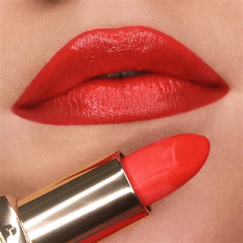 Buy Iba Bold Red Long Stay Matte Lipstick Online - Iba