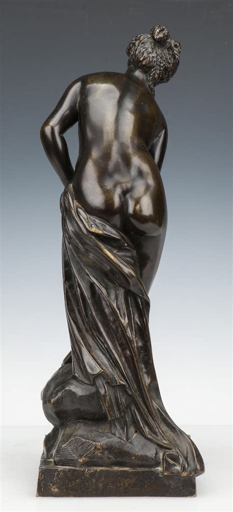 Lot - Neoclassical Bronze Venus Statue