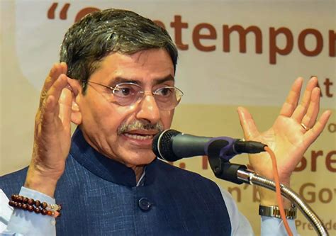 TN Guv Ravi in fresh trouble, his 'Jai Shri Ram' chant in college ...