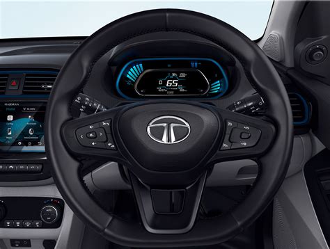 MG Comet vs Tata Tiago EV – Best Cheapest EV in India (2026) | EVFY