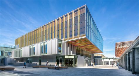 Simon Fraser University, Student Union Building - Perkins&Will