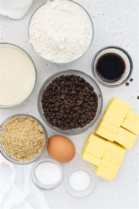 Thin & Crispy Gluten-Free Chocolate Chip Cookies