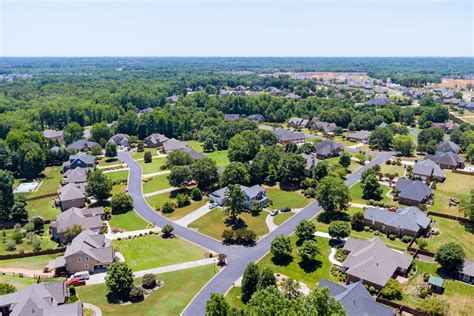 https://images.vivintcdn.com/global/Blog%202023/Local/AerialViewBoilingSpringsSouthCarolina.jpg?utm_source=chatgpt.com