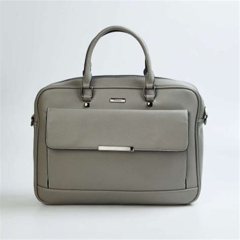 Make a Style Statement without Compromising on Your Comfort: Check out ...