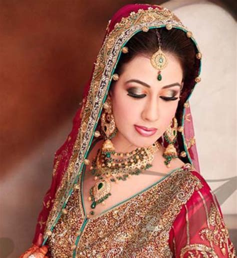 Zinia artist Makeup Artist Services, Review and Info - Olready