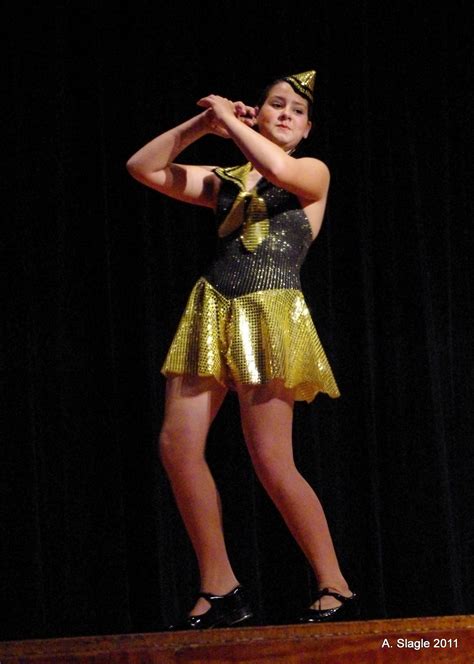 Did Little Master Dance 的图像结果