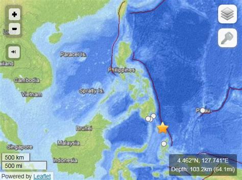 菲律宾近海7.6级地震：房屋摇晃民众尖叫逃离，或引发局地海啸_新浪新闻