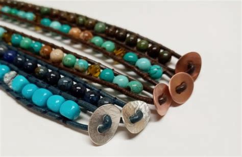 Using Buttons for Jewelry Clasps 的图像结果