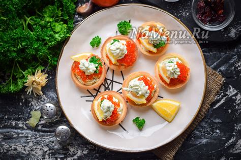 Тарталетки с икрой и сливочным сыром, рецепт с фото