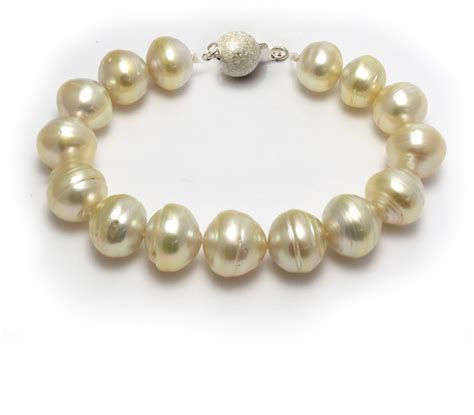 South Sea Gold Pearl Bracelet with Light Golden Ringed pearls