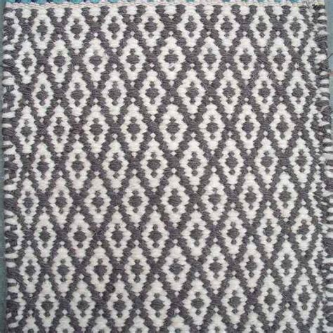 Rug India | Makers of fine Custom rugs | Bhadohi