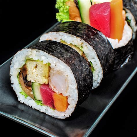 Kaisen Futomaki (8 Pcs) – Sushiya by Tomato Private Limited. All Rights ...
