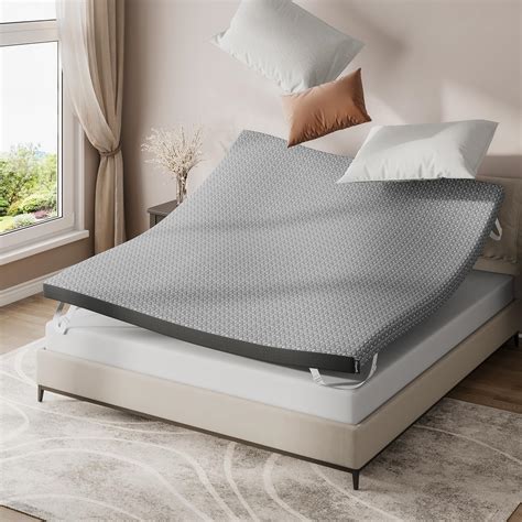 Amazon.com: Vive Cooling Gel Mattress Topper - Honeycomb Gel Bed Pad ...