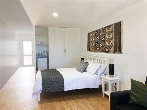 HOUSE OF TONGA (Tongatapu Island) - Specialty Inn Reviews, Photos, Rate ...