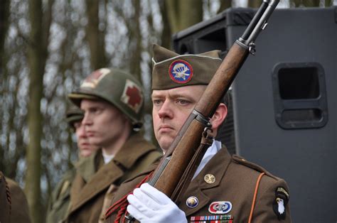 Battle of the Bulge Re-enactors | Article | The United States Army
