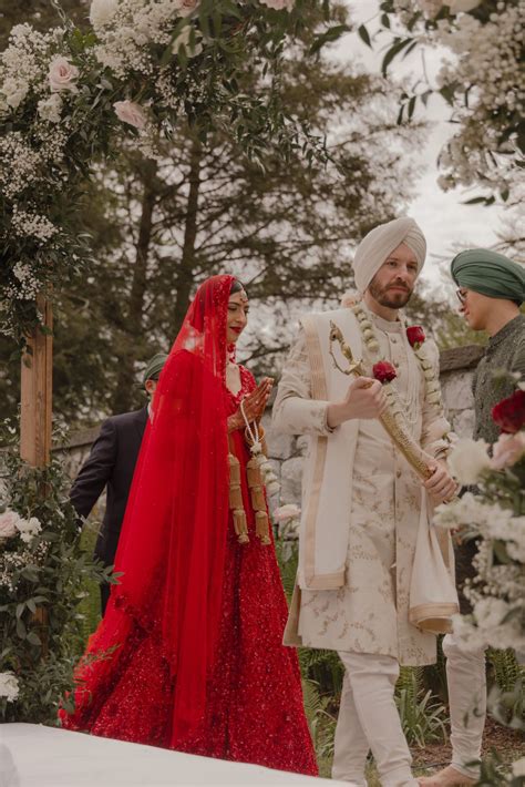 Inside Raveena Parmar and Christopher Carl’s countryside Indian wedding ...