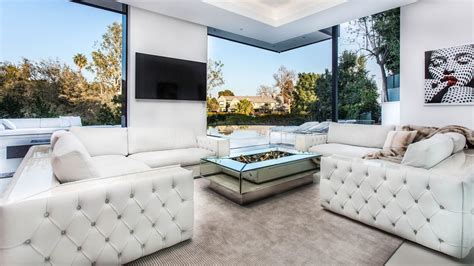 Los Angeles: See the restyled Beverly Hills mansion of Bette Davis ...