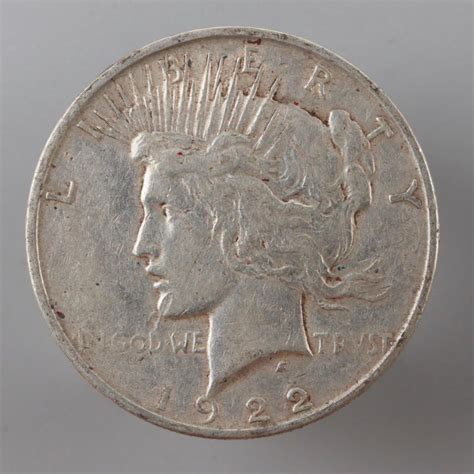 1922-D Silver Peace Dollar | Property Room