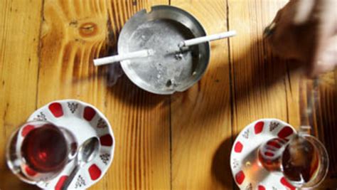 Turkey bans smoking in bars and restaurants