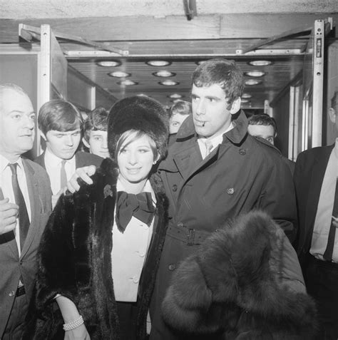 Meet Barbra Streisand’s First Husband Elliott Gould