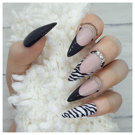Zebra Print Nails