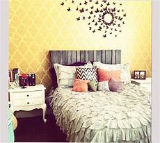 Small Vintage Bedroom by Vintage Bedroom Ideas For Small Room Or Extensive Room Small Vintage Bedroom