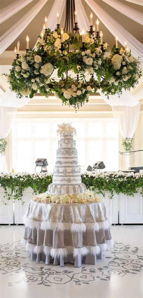 Home - Hallbrook Country Club