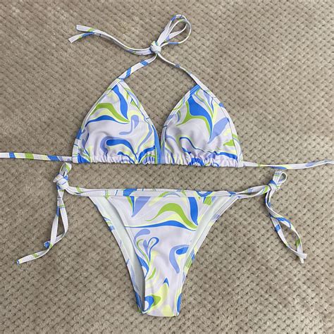 women beach Black two-piece swimsuit - Fashionnok