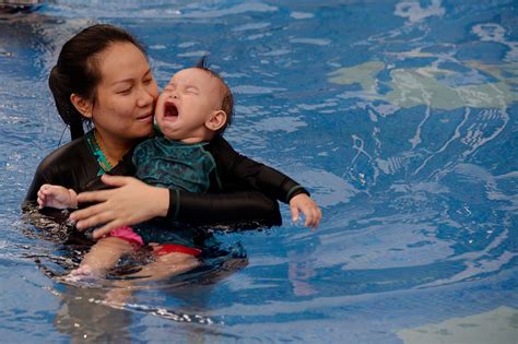 Infant Self-Rescue 的图像结果